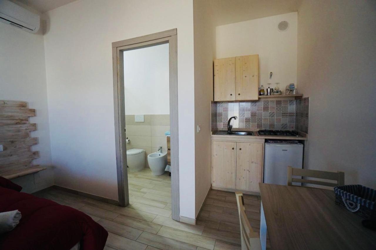 Prima Lux Apartman Leverano Kültér fotó